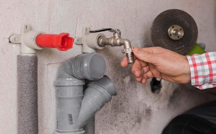 Mantenimiento de tuberías en comunidades