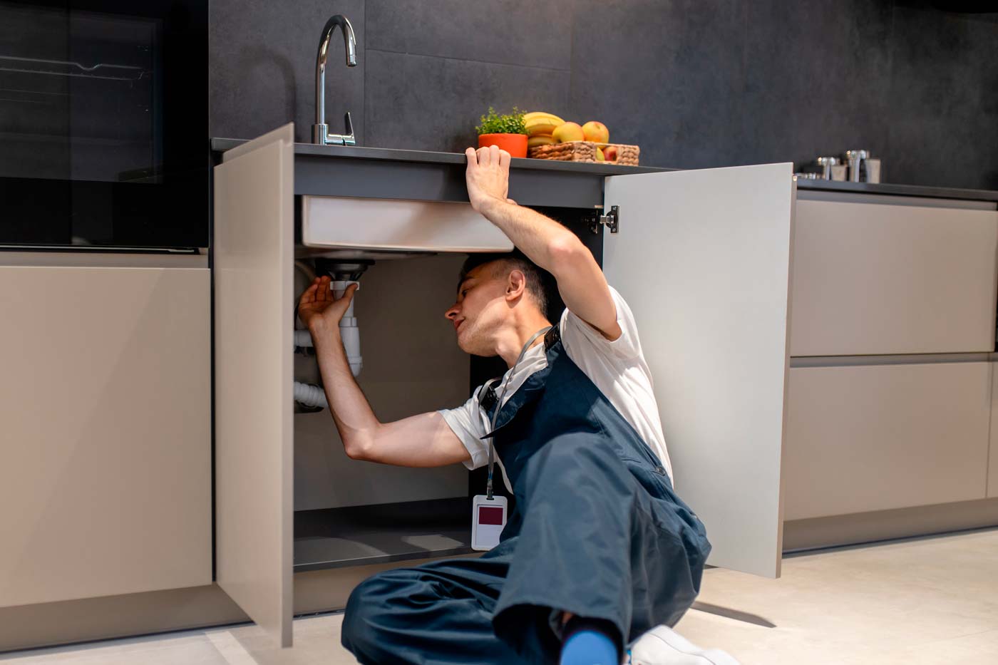 Agua atascada en el fregadero o ducha